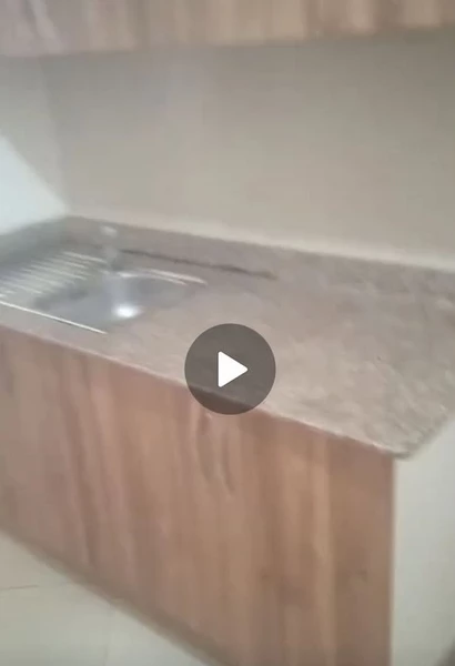 Appartement vide à louer à Jet Sakan