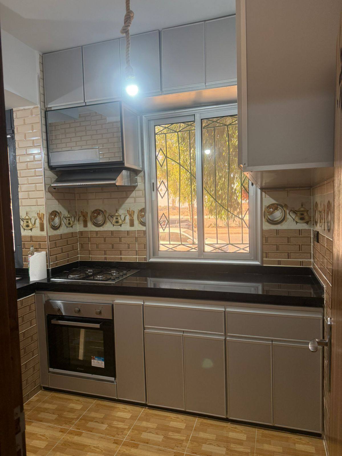 Appartement meublé situé à Mabrouka