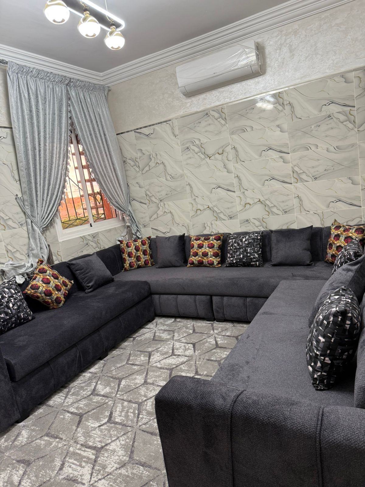Appartement meublé situé à Mabrouka