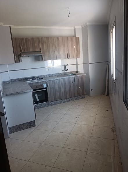 Appartement à vendre situé à hay Aouama