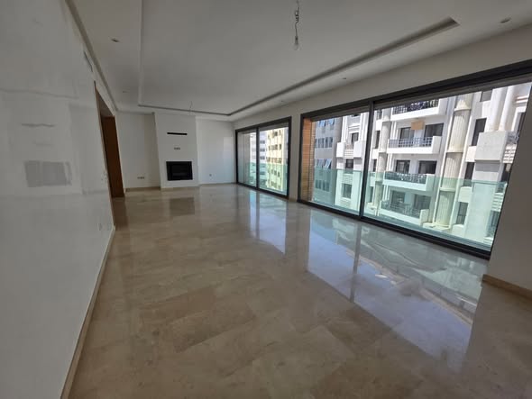 Appartement à louer vide plein cœur de Gauthier