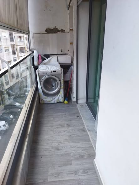 Studio meublé à Louer à Belvédère