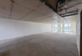 Bureau neuf à louer vide à CFC
