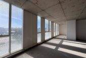 Bureau neuf à louer vide à CFC