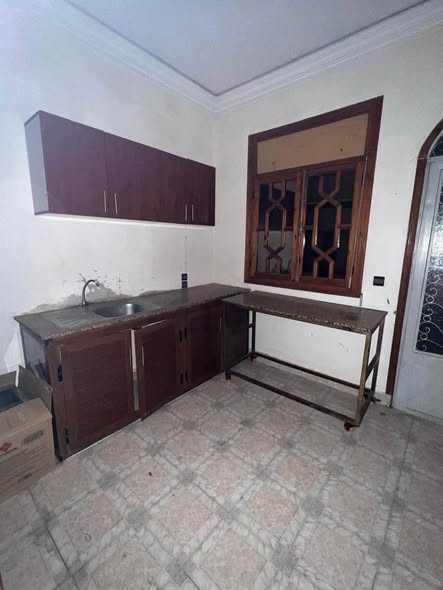 Etage villa à louer vide située au quartier Massira
