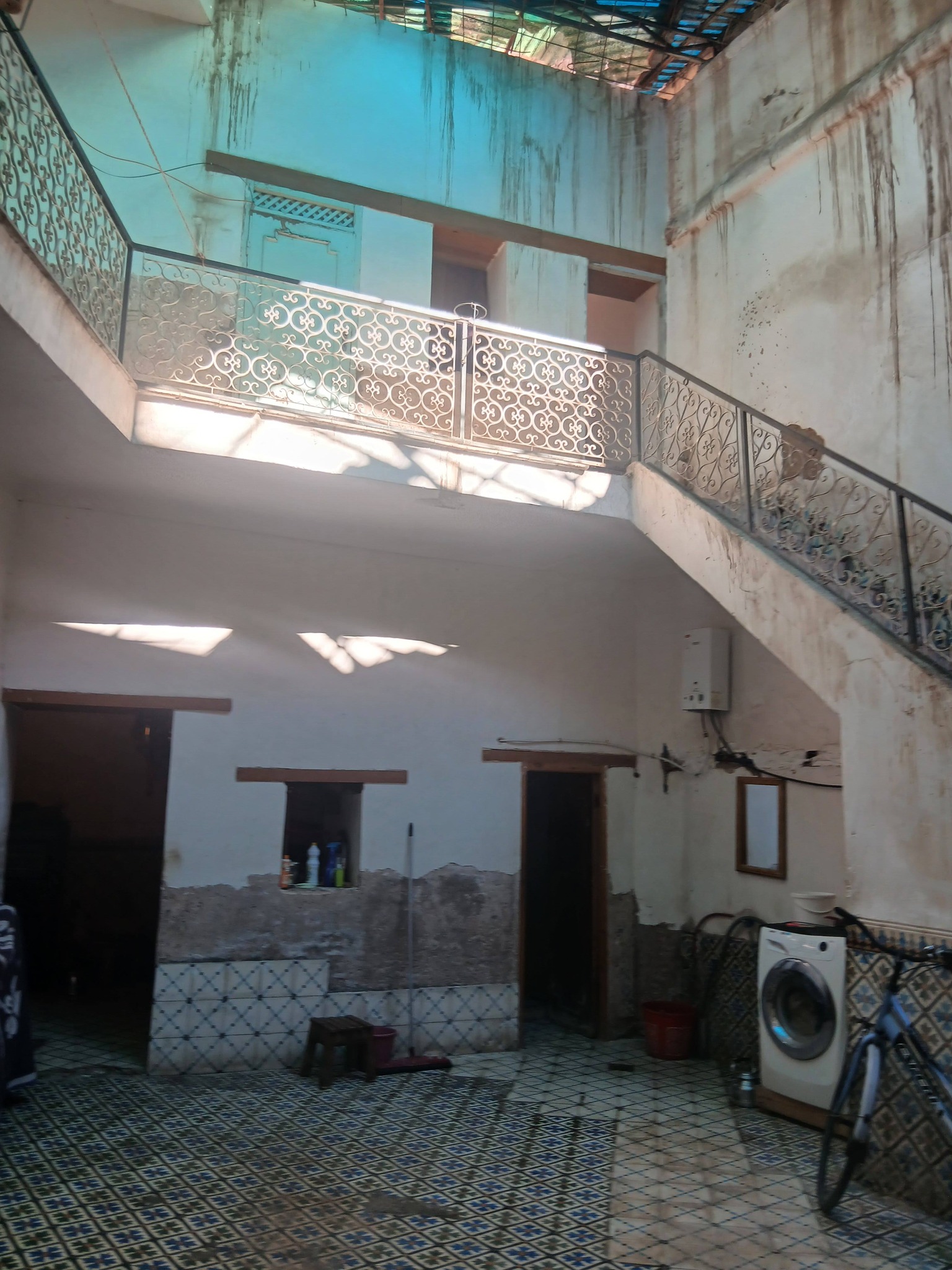 Riad titré à vendre et à rénover hay ben youssef