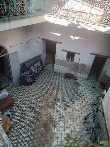 Riad titré à vendre et à rénover hay ben youssef