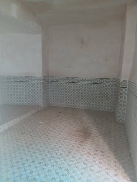 Riad titré à vendre et à rénover hay ben youssef