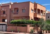 Etage villa à louer vide située au quartier Massira