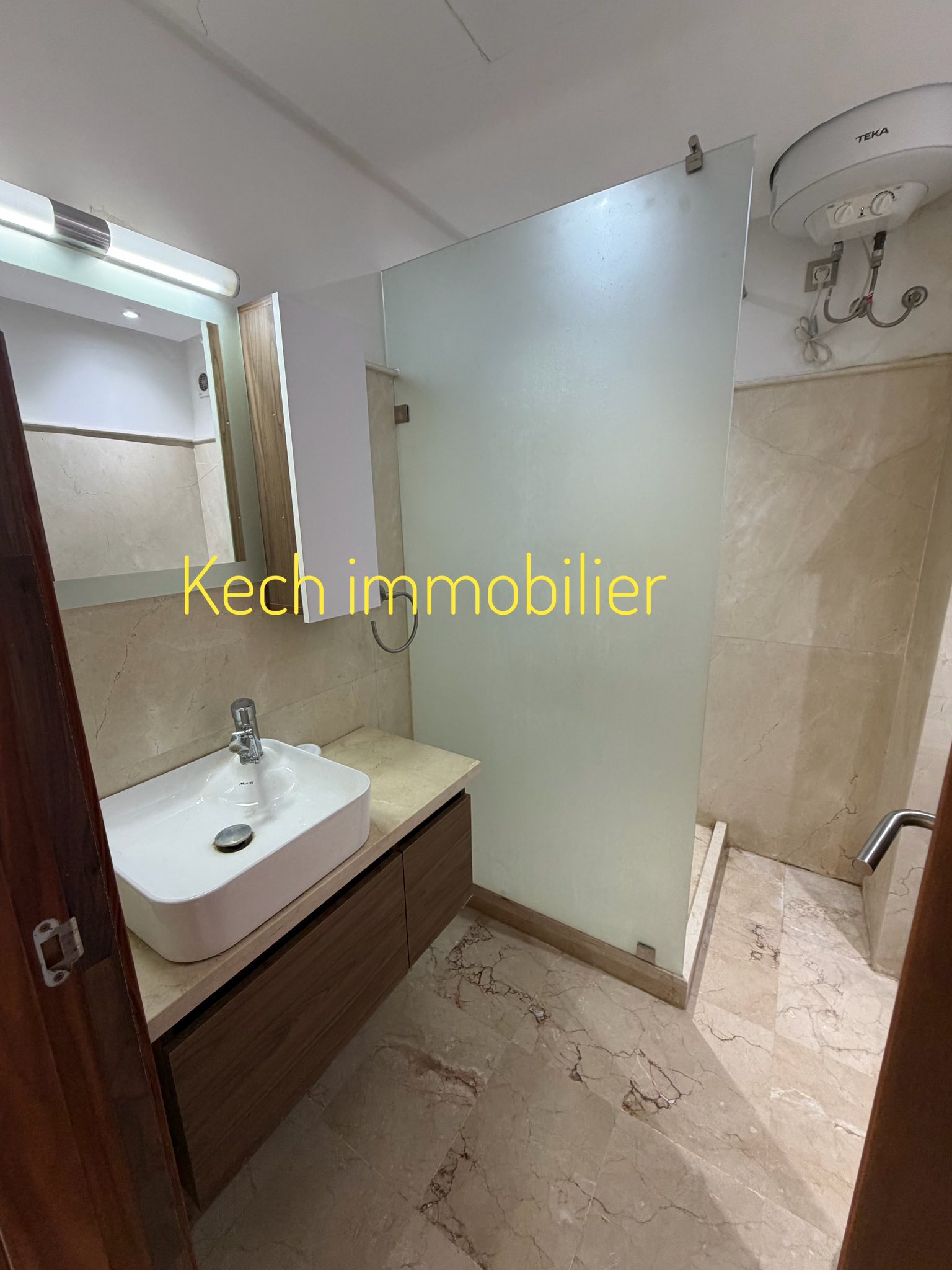 appartement à louer à Route de casa