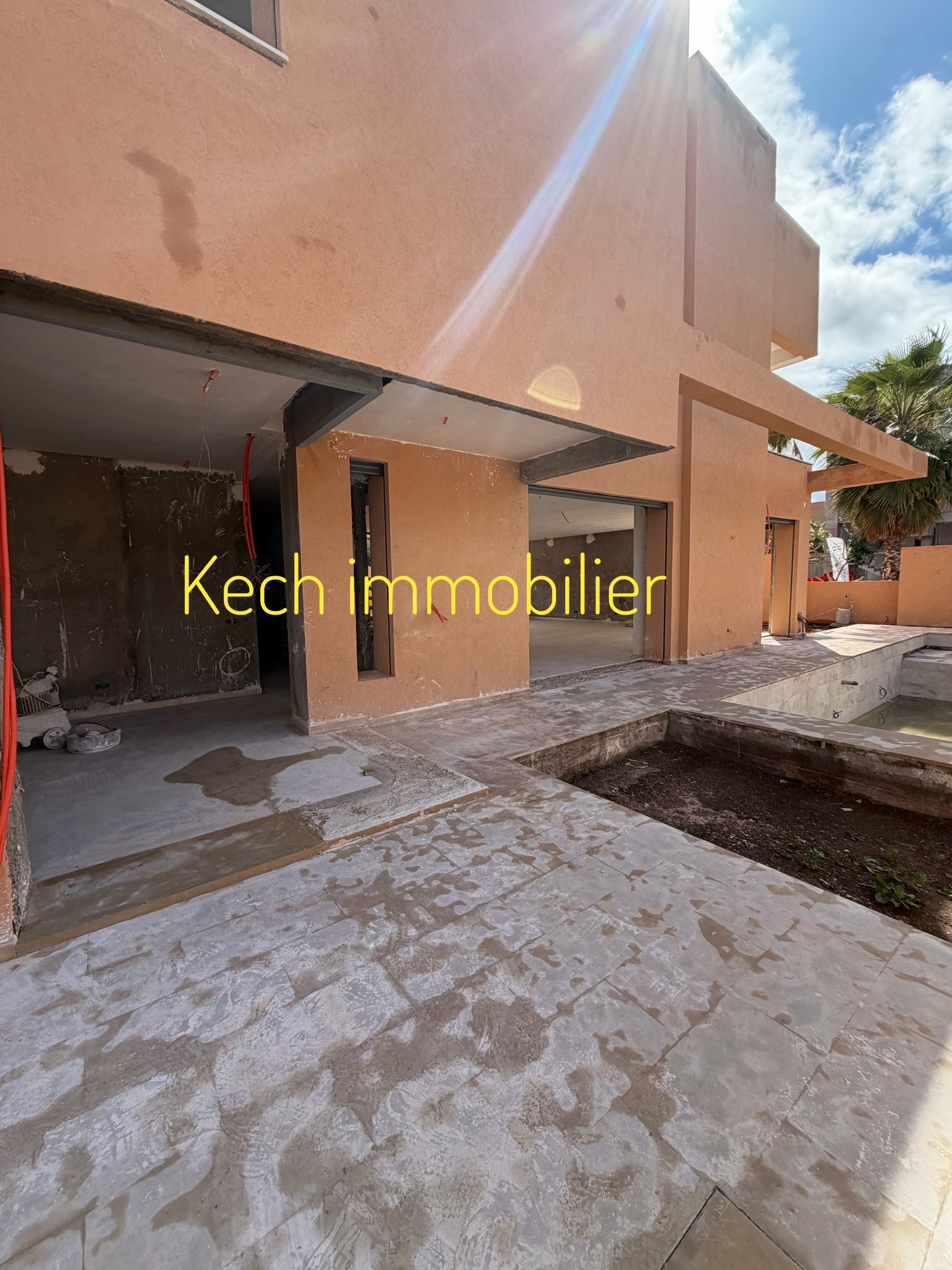villa semi fini à vendre Route d’Amizmiz