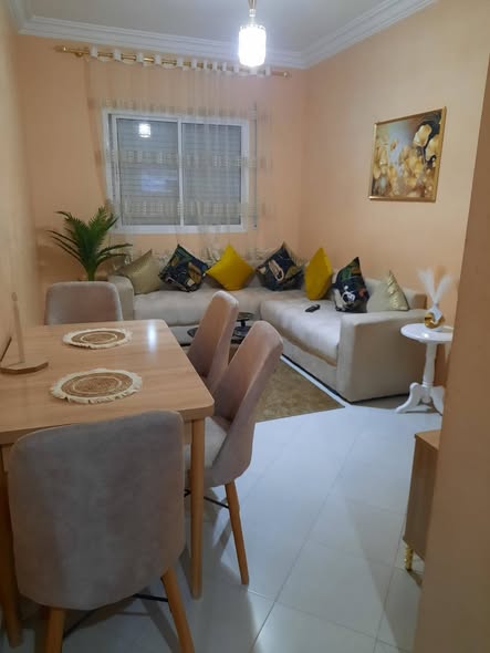 appartement à louer situé à Mojamaa Nour