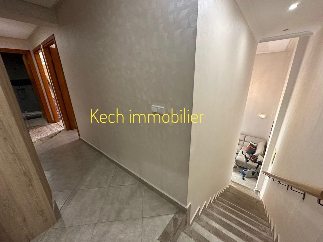 duplex à louer à Hay Charaf vide ou semi meublé