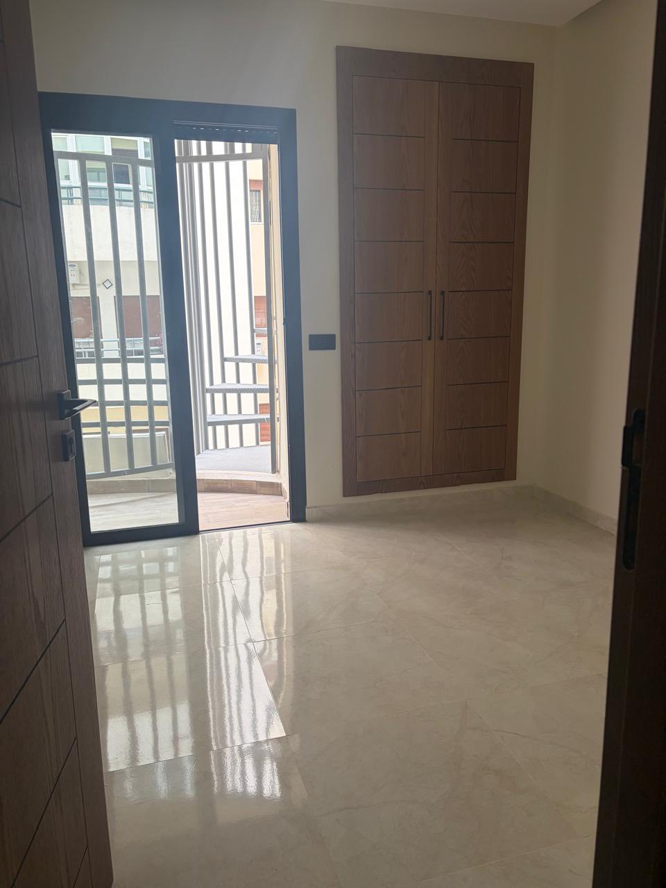 Appartement à louer vide Marjane trik rabat