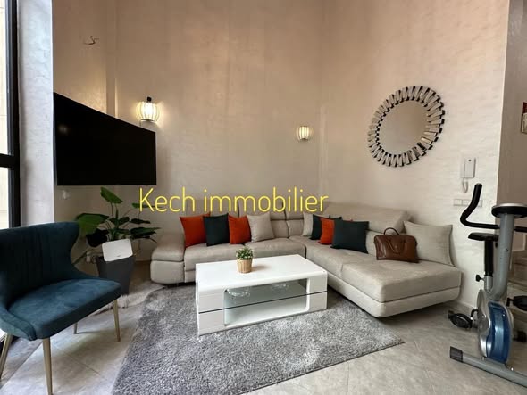duplex à louer à Hay Charaf vide ou semi meublé