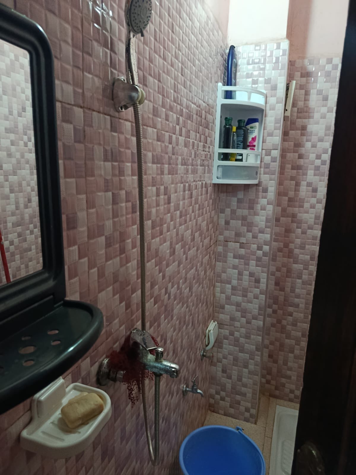 Demi appartement à vendre Anassi