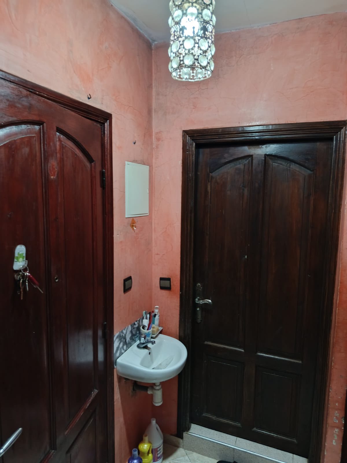 Demi appartement à vendre Anassi
