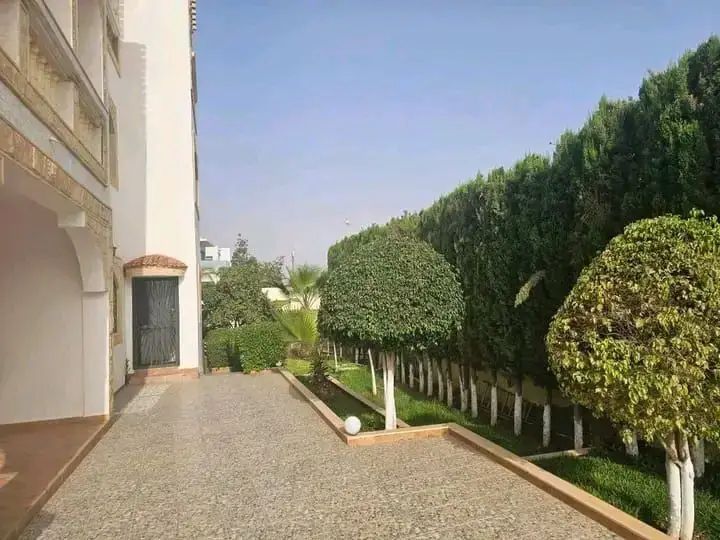 Superbe Villa de Prestige à vendre à Illigh