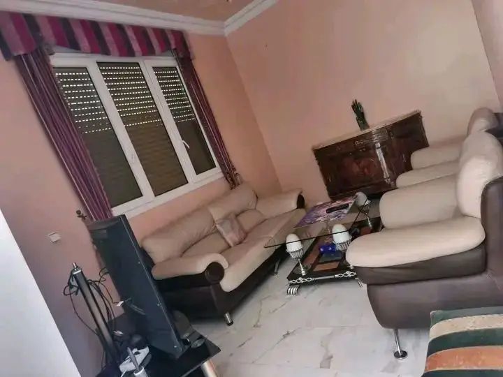 Villa de Prestige à Vendre à Illigh