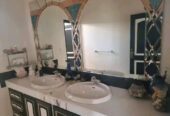 Villa de Prestige à Vendre à Illigh