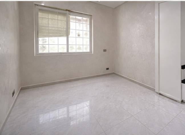 appartement vide à louer Résidence Amine Diar