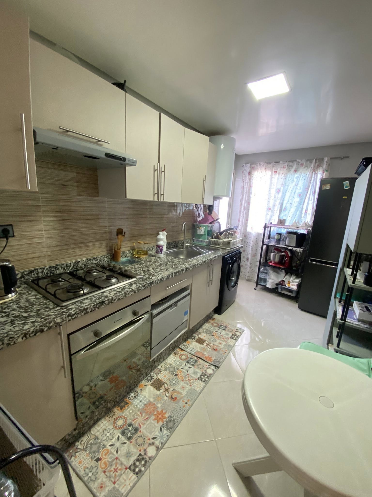 appartement vide à louer Résidence Amine Diar
