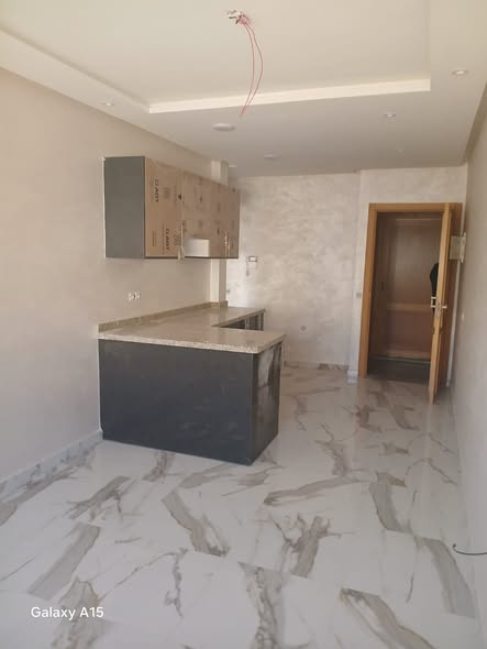 appartement bureau a louer à Diour Jamaa