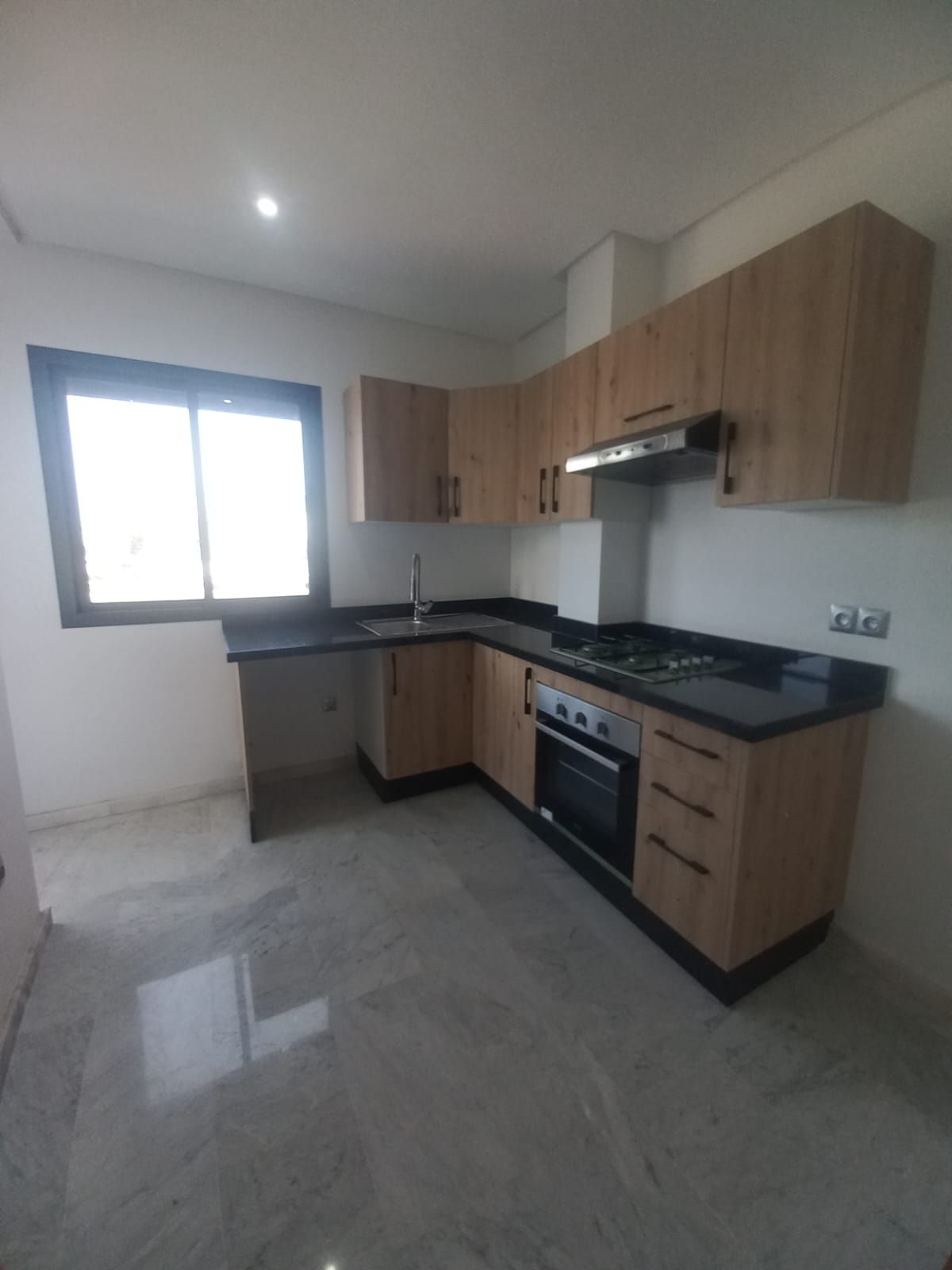 Appartement à louer vide quartier Riviera