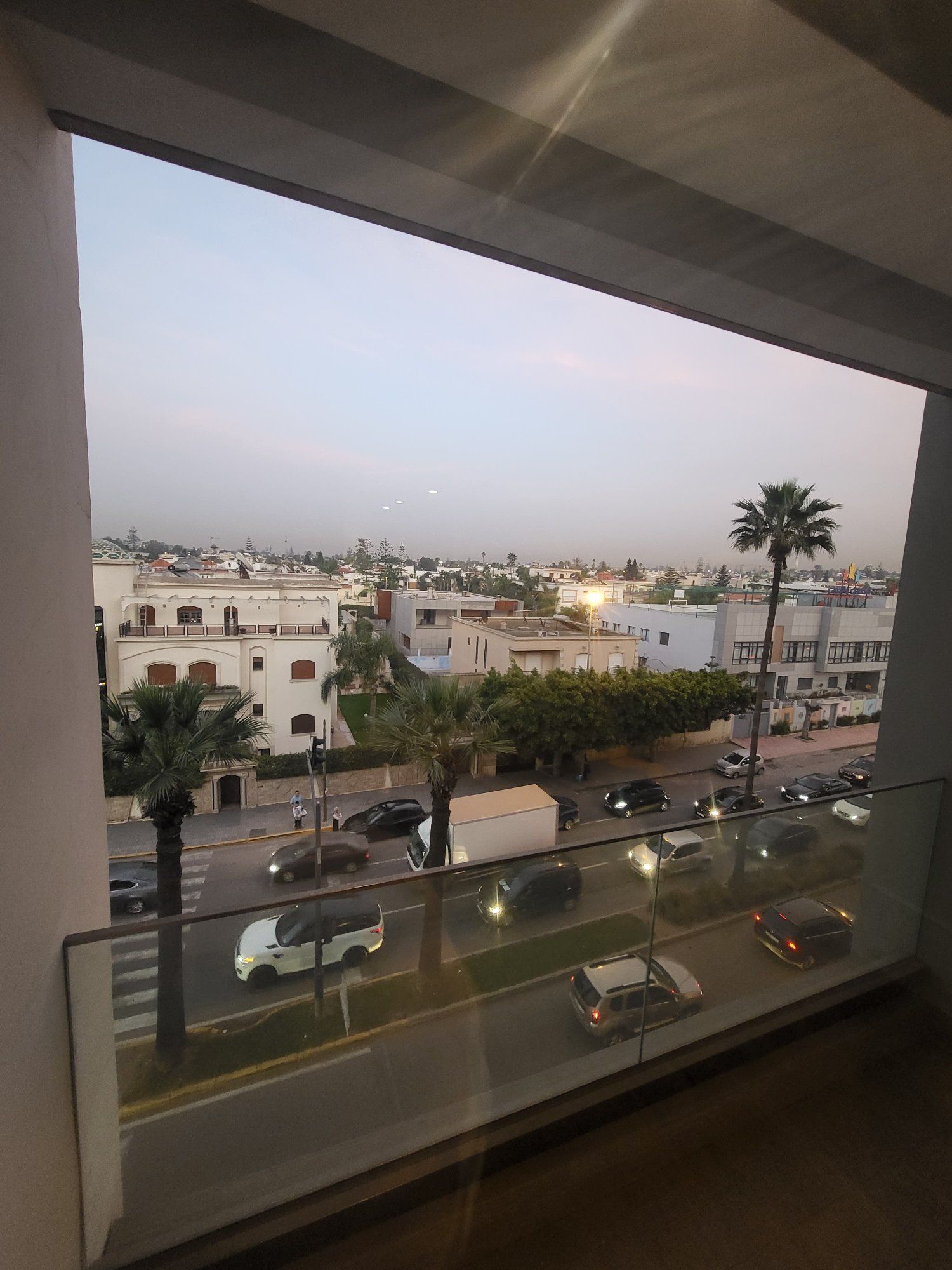 Appartement à louer au rond point TADDART luxoria