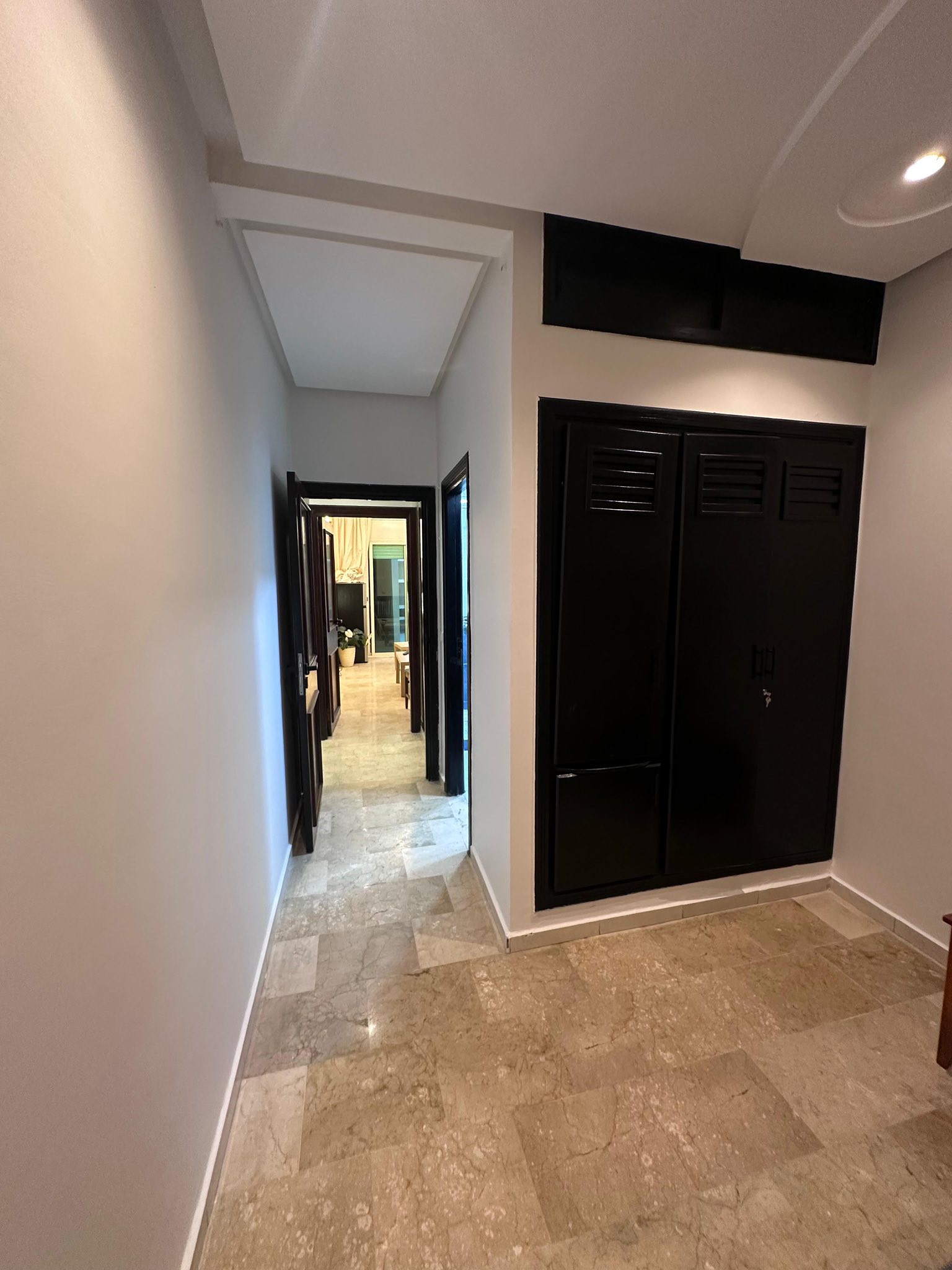 Studio meublé à louer quartier 2 Mars