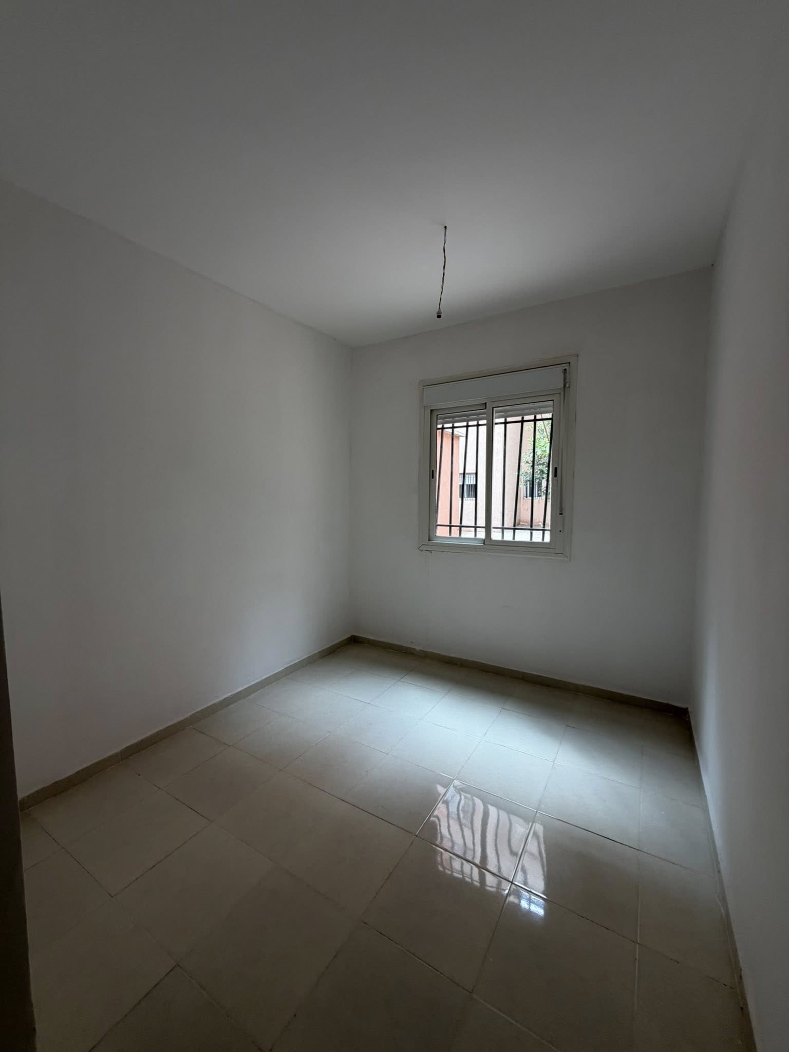 Appartement vide à louer à Zhor Targa
