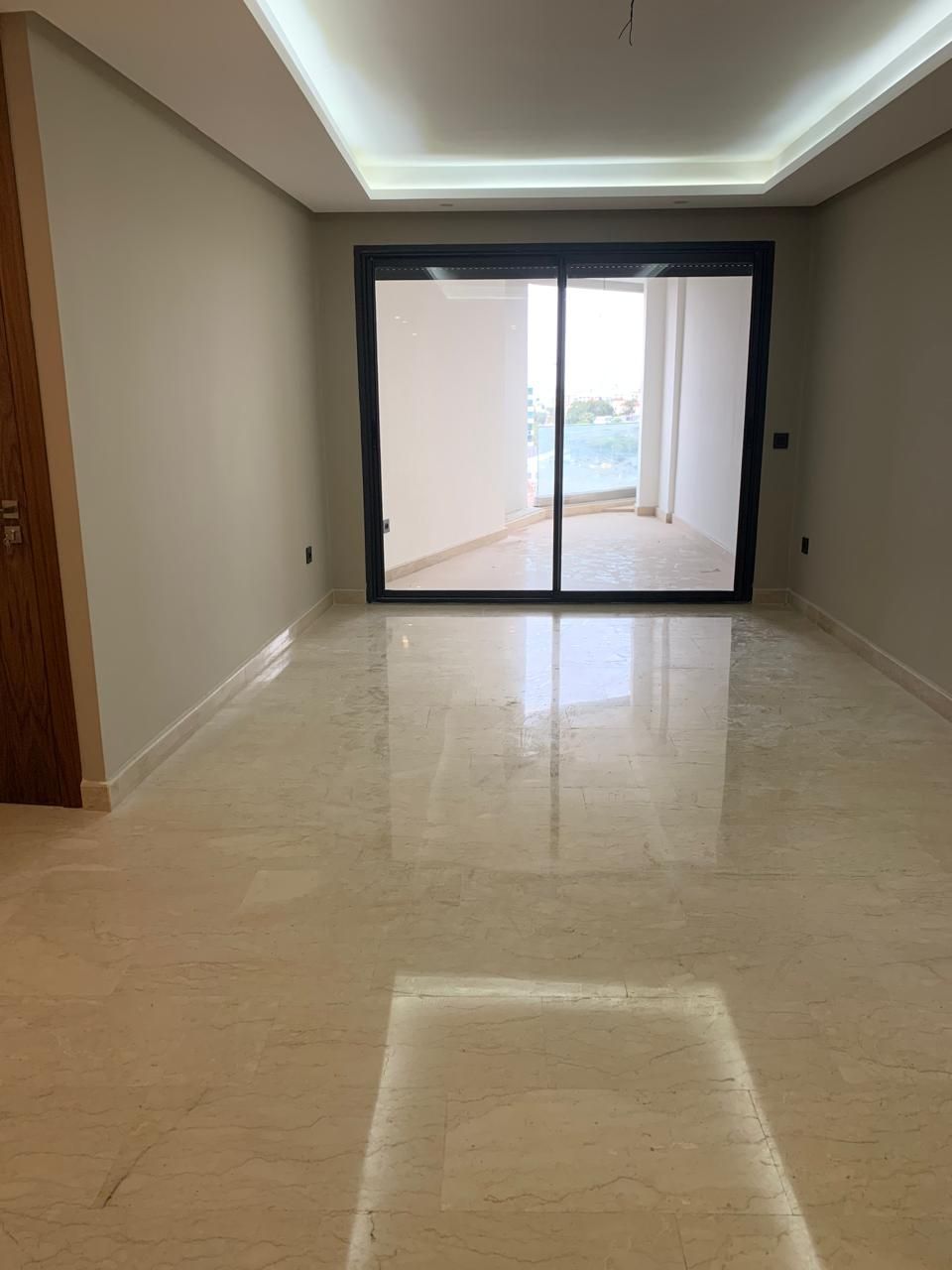 Appartement à louer au rond point TADDART luxoria