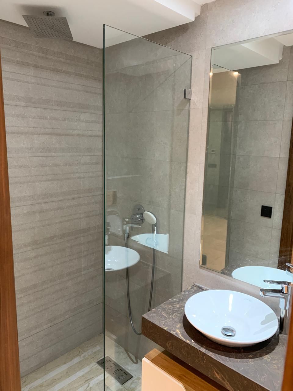 Appartement à louer au rond point TADDART luxoria