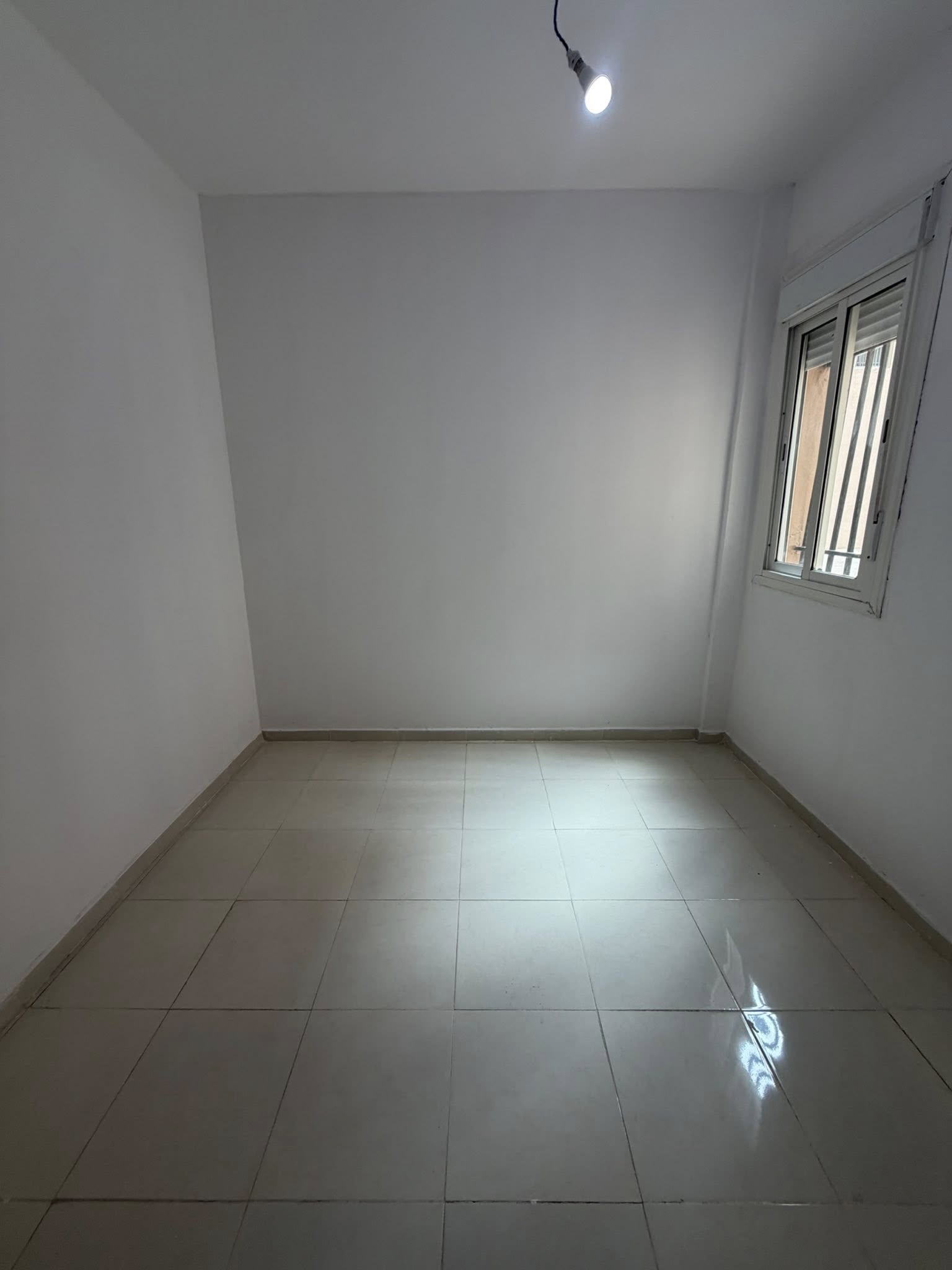 Appartement vide à louer à Zhor Targa