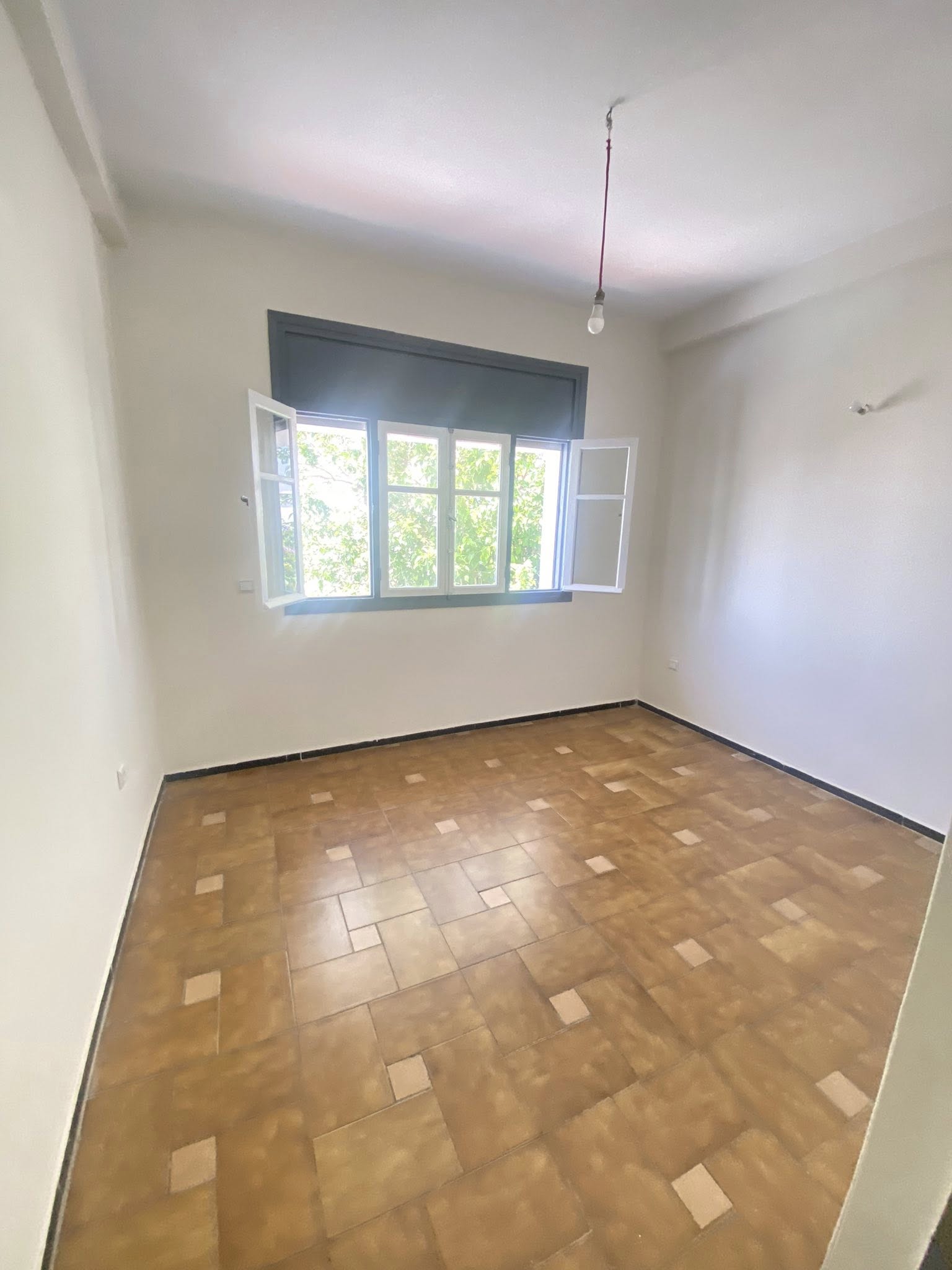 Etage villa à louer au cœur de Hassan