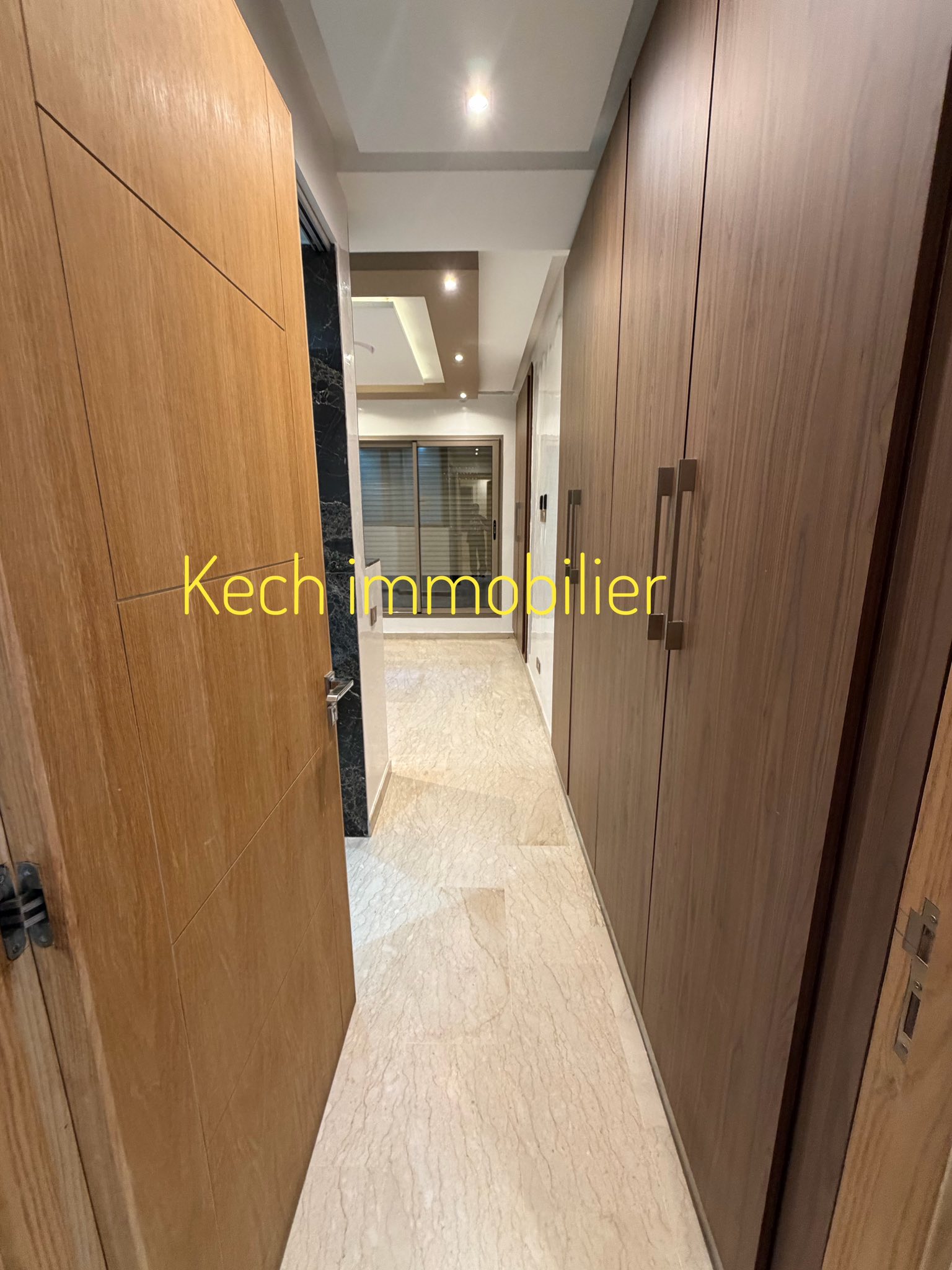 appartement à louer à Hay Izdihar non meublé