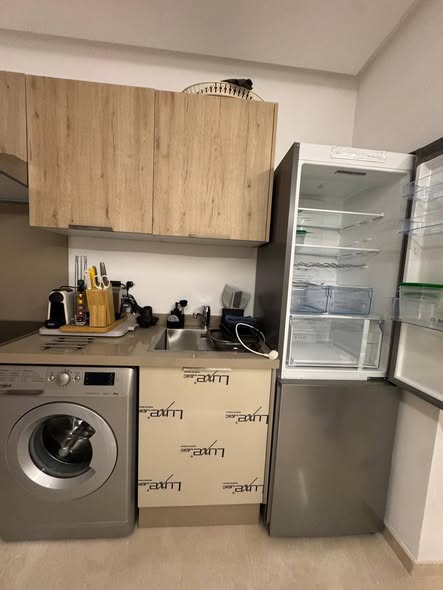 Studio neuf à louer à CFC