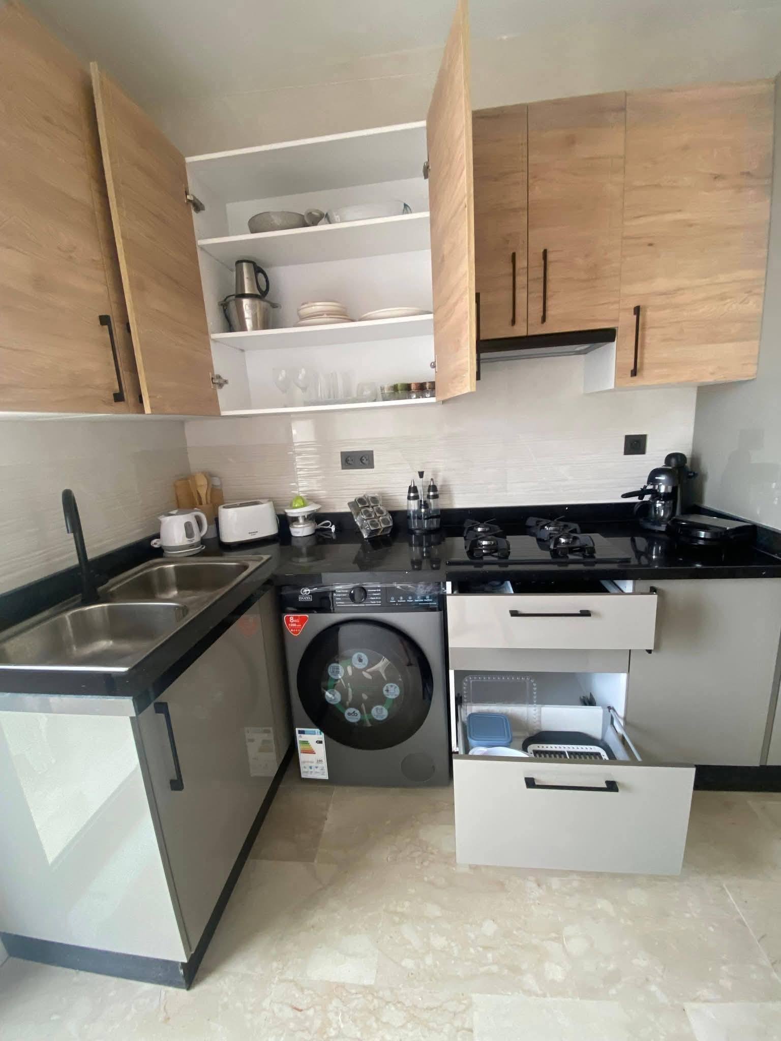 Appartement bien équipé à louer Enface Agadirbay