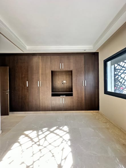 Location appartement vide Quartier Oasis
