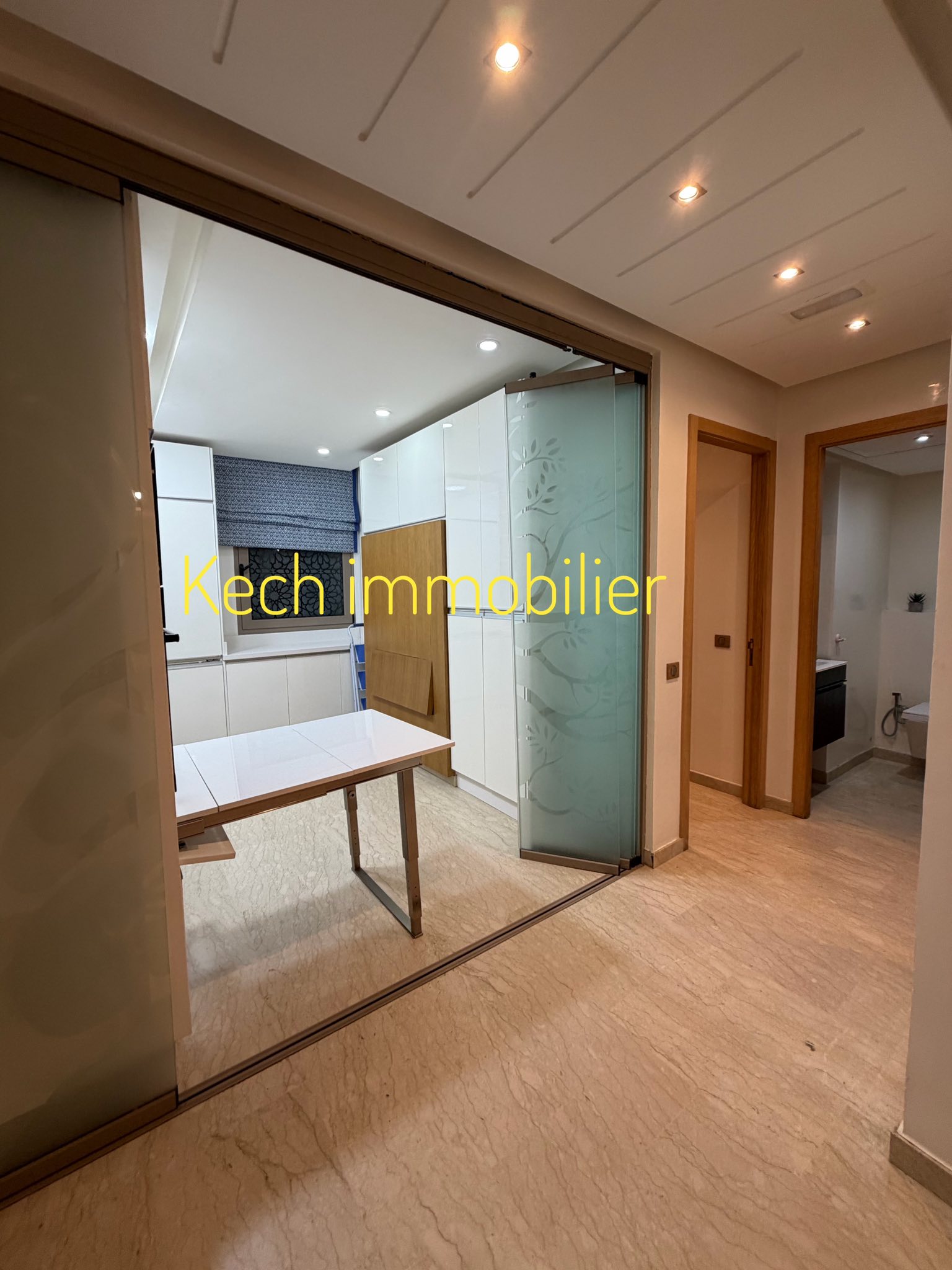 appartement à louer à Hay Izdihar non meublé