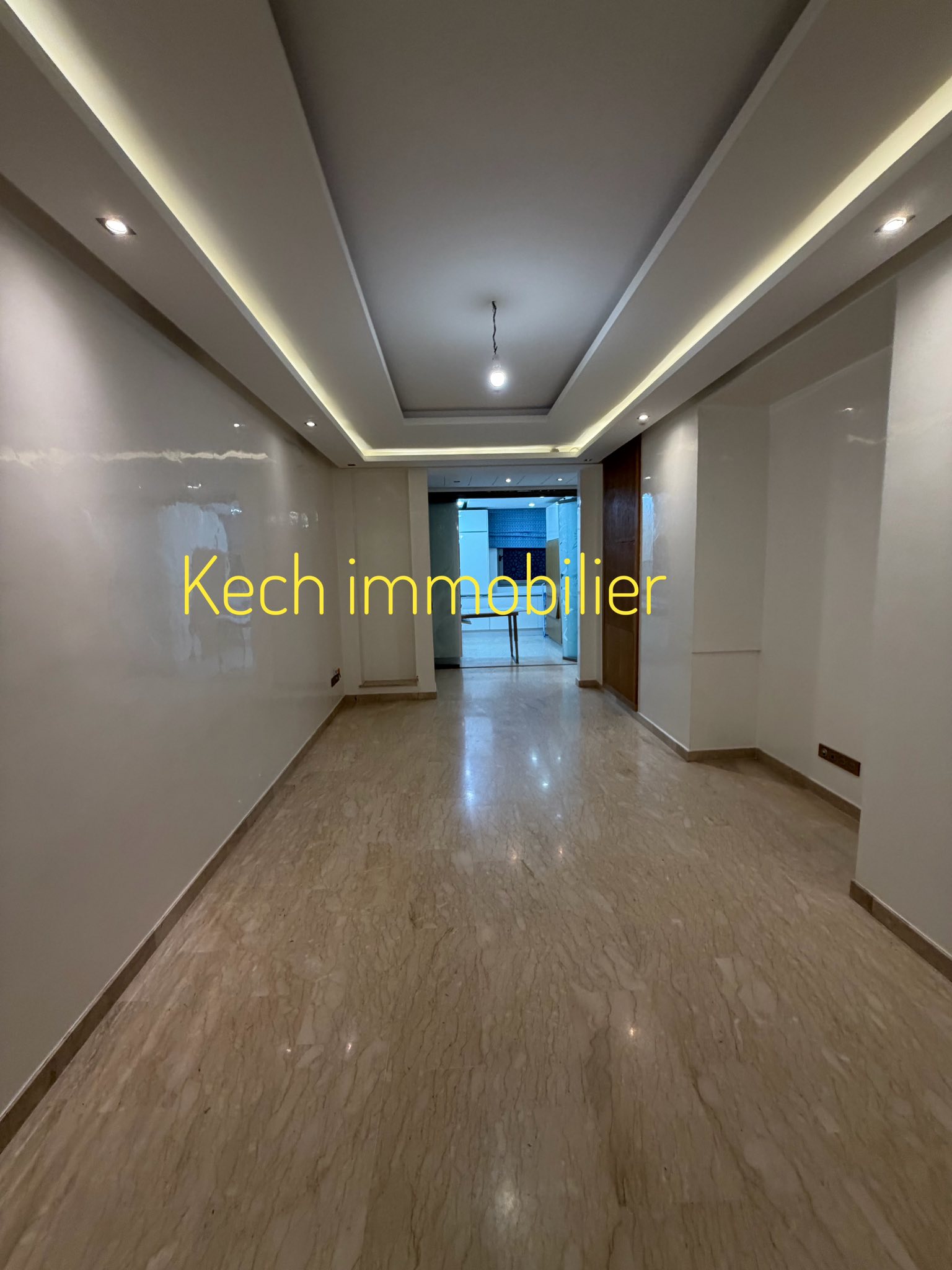 appartement à louer à Hay Izdihar non meublé