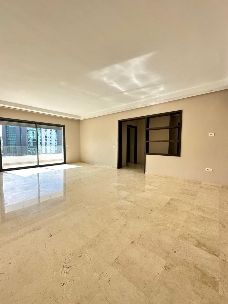 Location appartement vide Quartier Oasis