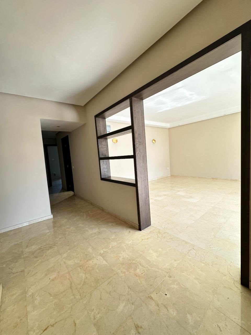 Location appartement vide Quartier Oasis