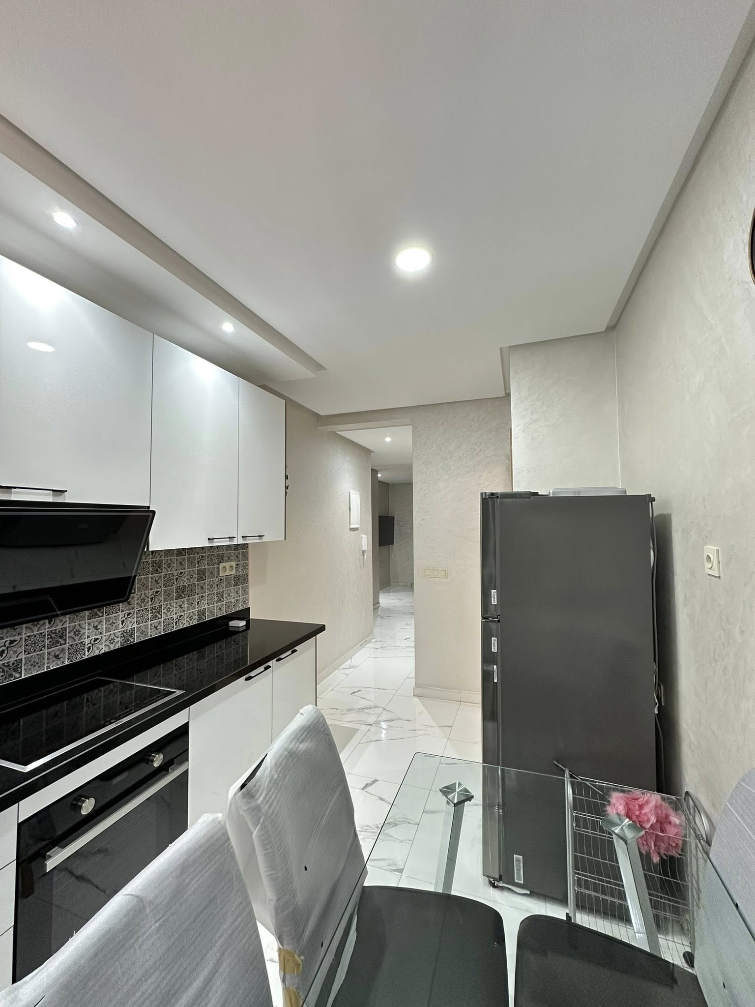 Appartement meublé haut standing à louer Hay Mohammadi