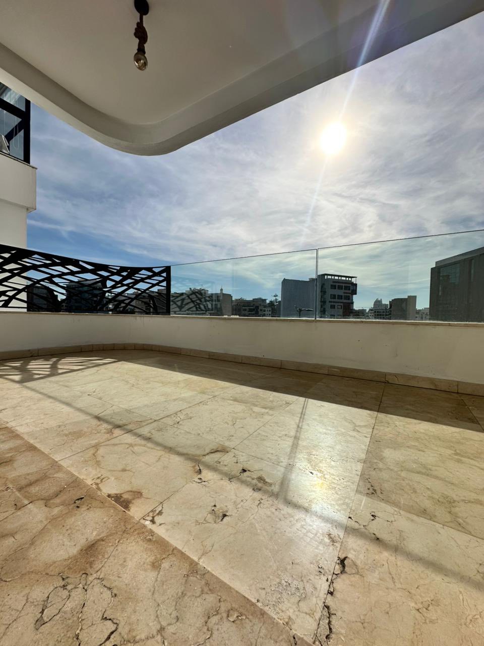 Location appartement vide Quartier Oasis