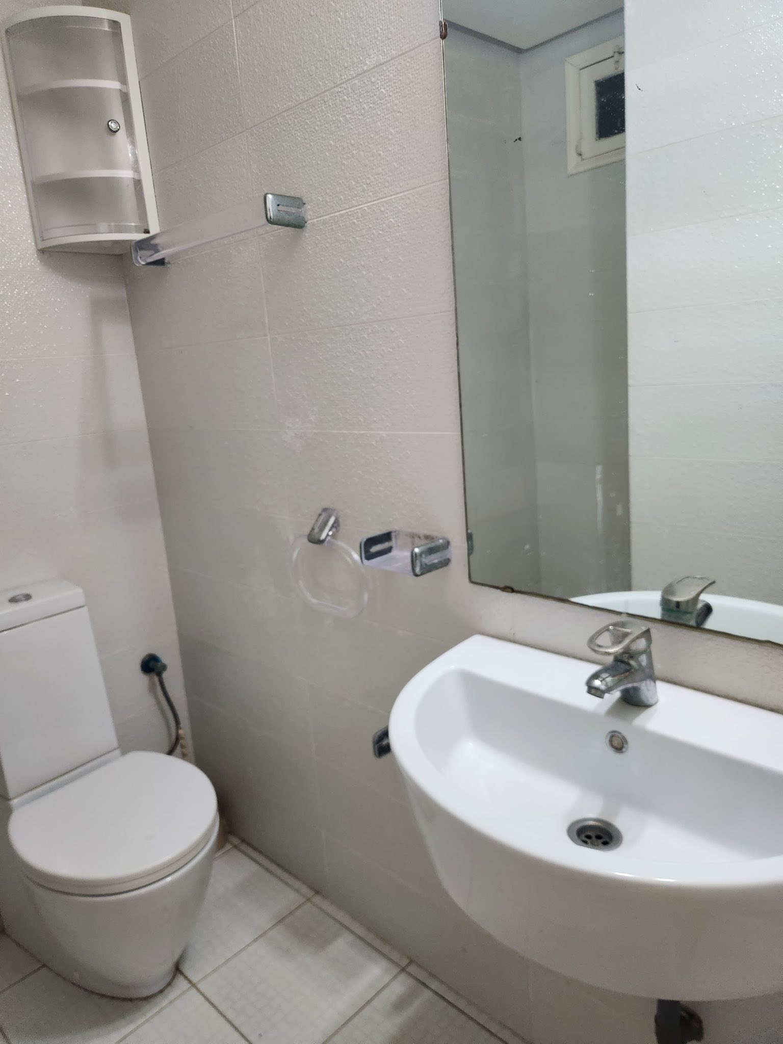 appartement à louer à coté de la cadastre
