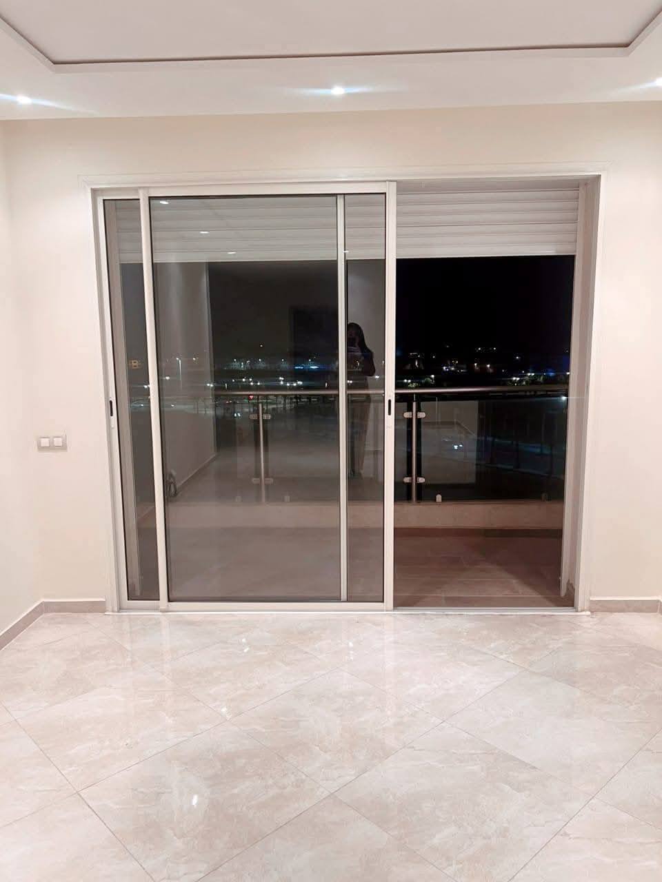 appartement vide à louer quartier Ryad Salam