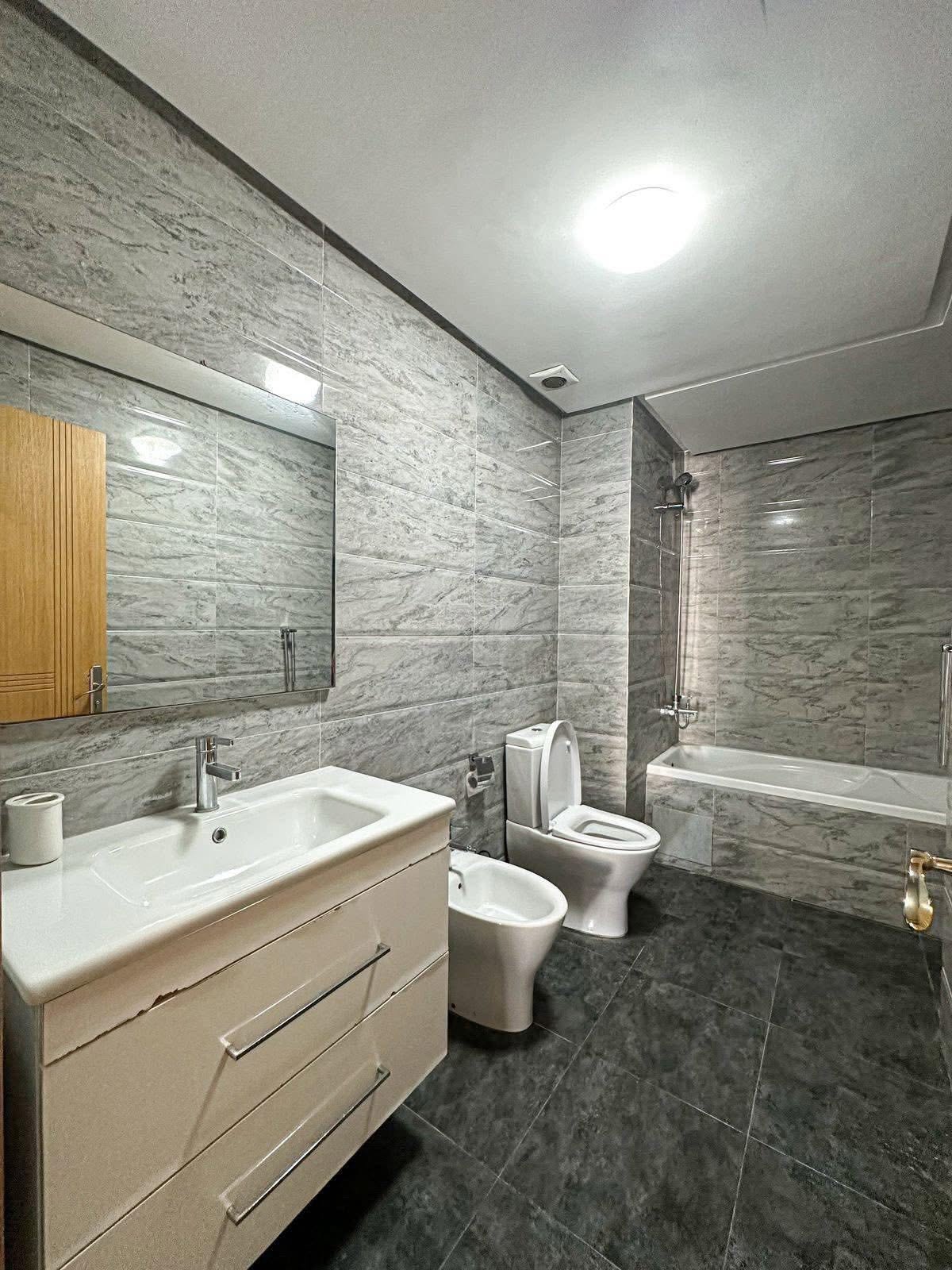 Appartement spacieux à louer longue durée