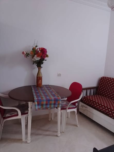 Studio à louer à Houmat Chouk