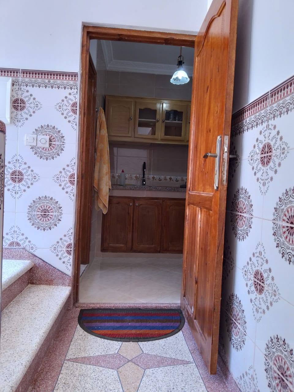 Studio à louer à Houmat Chouk